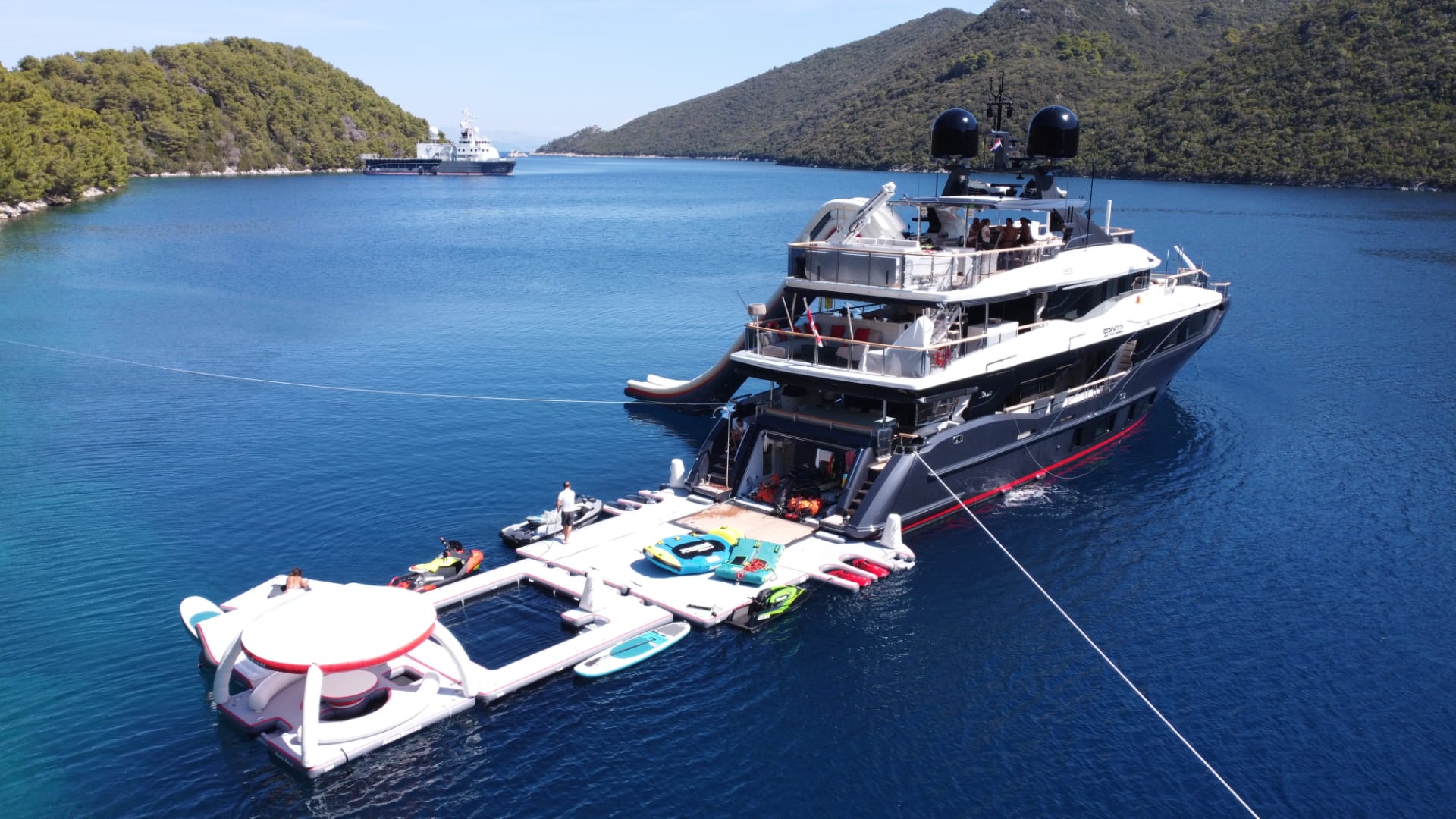 Sirocco Yacht, inflatable superyacht toys
